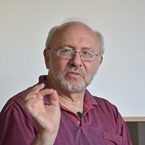 Buddhist teacher, Scott Wellenbach teaching at Nitartha Institute.